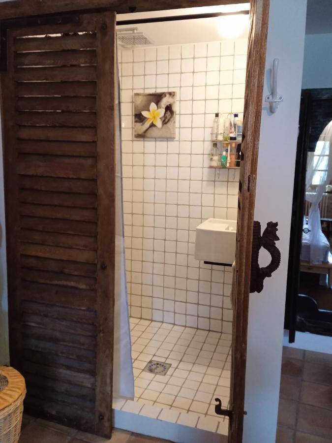 Bed and Breakfast Chez Karine Ceyzerieu Exterior foto